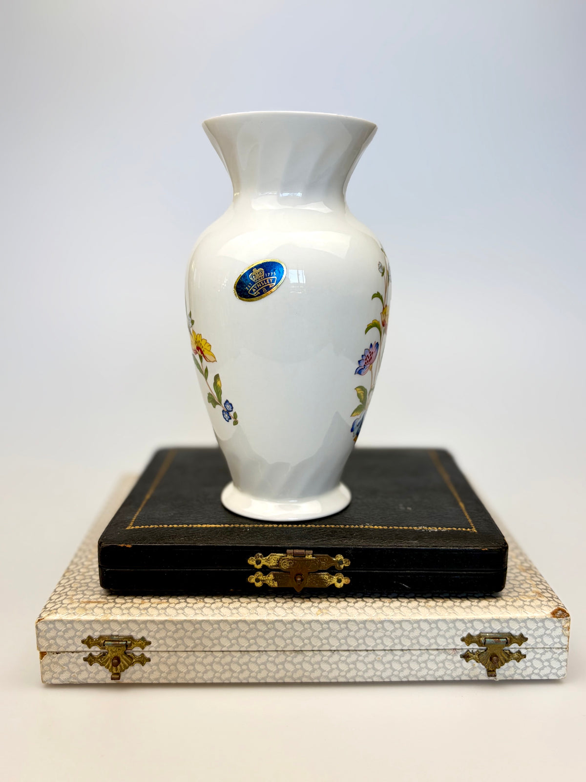 Vintage Vases — Antique to Contemporary Glass & Ceramic | Jacqui Fink