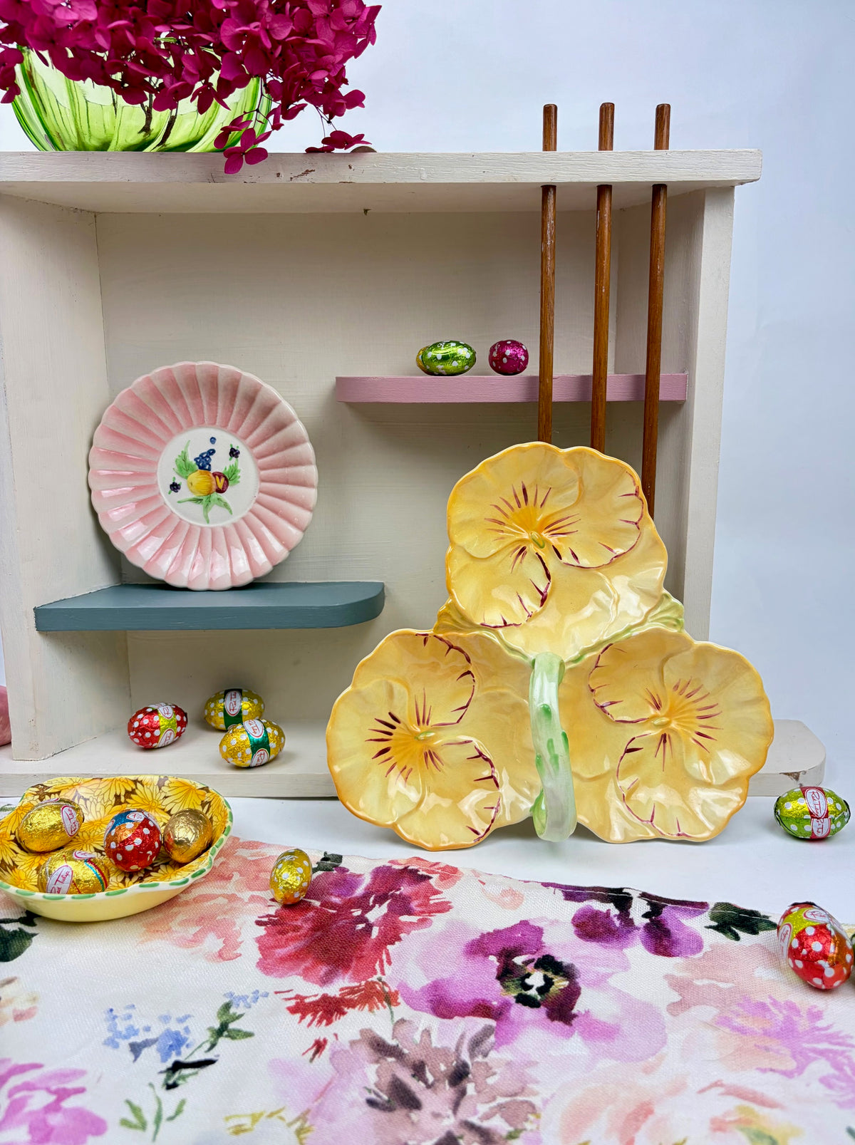 ART DECO Style ガラス 金属 花瓶　Vintage Art Deco Homewares — Vintage Glass, Ceramics & Porcelain | Jacqui Fink