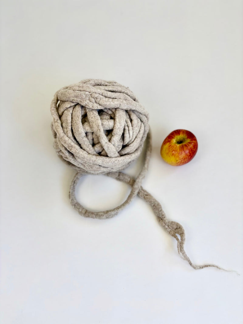 Chunky Felted Roving in Natural Silver 18m