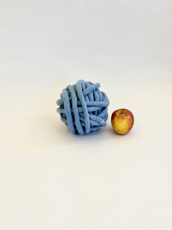 K1S1 Extreme Knitting Yarn Ball in Cornflower 13m