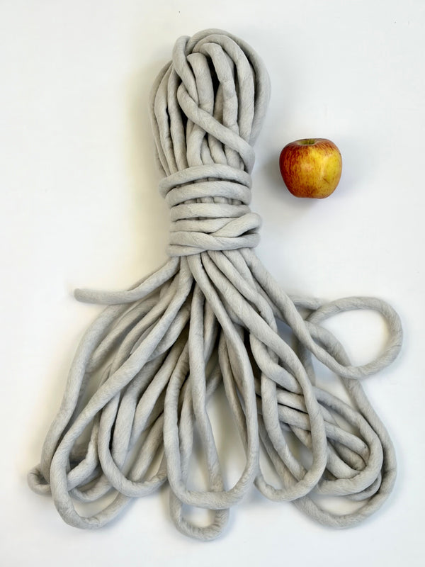 K1S1 Extreme Knitting Yarn Bundle in Putty (#2) 21m