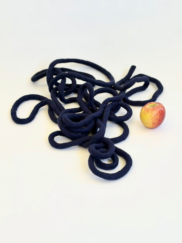 K1S1 Extreme Knittiing Yarn Ball in Navy 9.5m